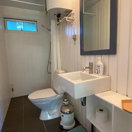 In With Kitchen بيت للعطل Samsø