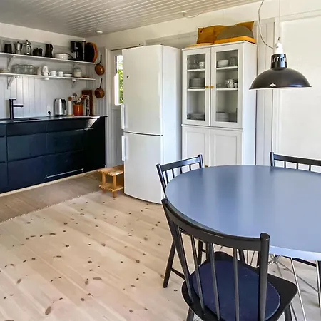 In With Kitchen بيت للعطل Samsø