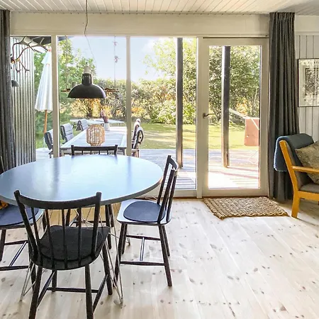 Dom wakacyjny In Samso With Kitchen Samsø